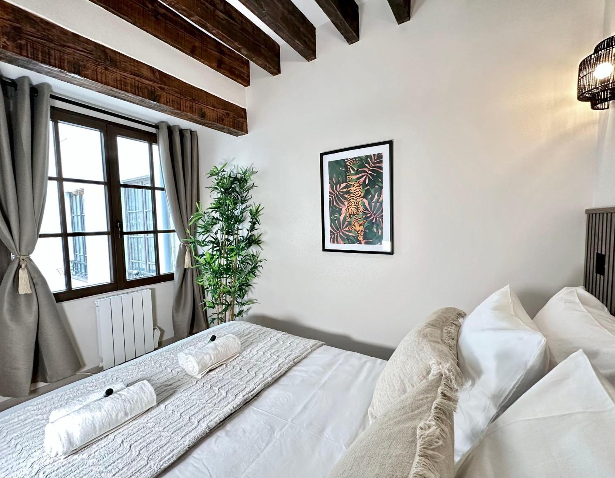 פריז Le Marais' Finest Luxurious Apartment מראה חיצוני תמונה